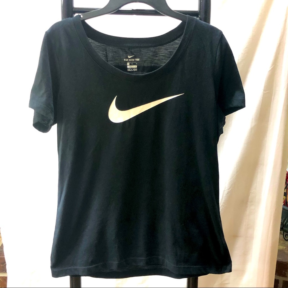 Nike ladies T-shirt size medium